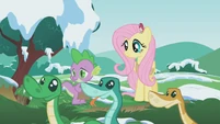 Fluttershy and Spike watch the snakes S1E11