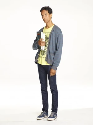 Community s2 danny pudi 007 595