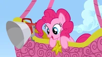 Pinkie Pie in her balloon S1E13