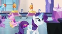 Rarity with magic aura S03E12