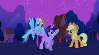 Rainbow "Twilight's got wings!" S3E13