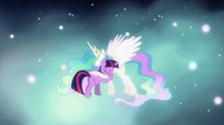 Twilight hugging Celestia S03E13