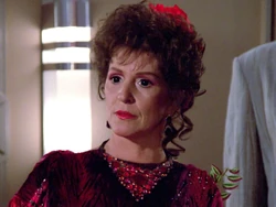 Lwaxana troi