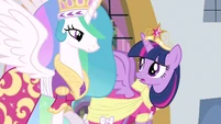 Princess Twilight told to say something S3E13