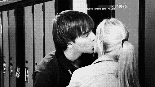 Tumblr_ltais2lxRA1r3od86o1_500.gif