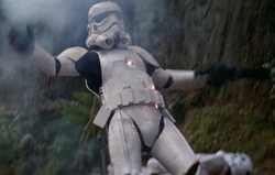 UnnamedStrormtrooperKilledByLeia