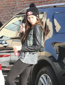 Zendaya-coleman-carpark-LOVE