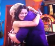 Cuteausllyhug