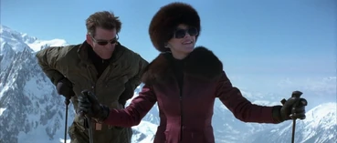 The World Is Not Enough - Bond and Elektra take to the slopes