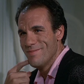 Franz Sanchez (Robert Davi) - Profile
