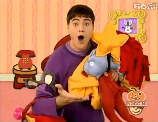 blue's clues purple shirt