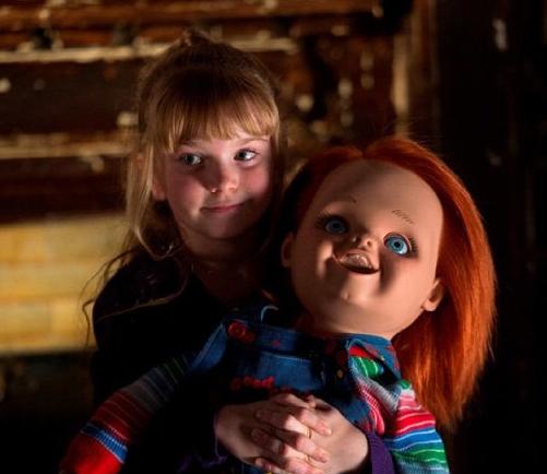 Curse_of_Chucky_001.jpg