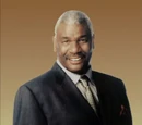 Russell Ford (Richard Gant)