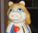 Miss Piggy bank (Sigma)