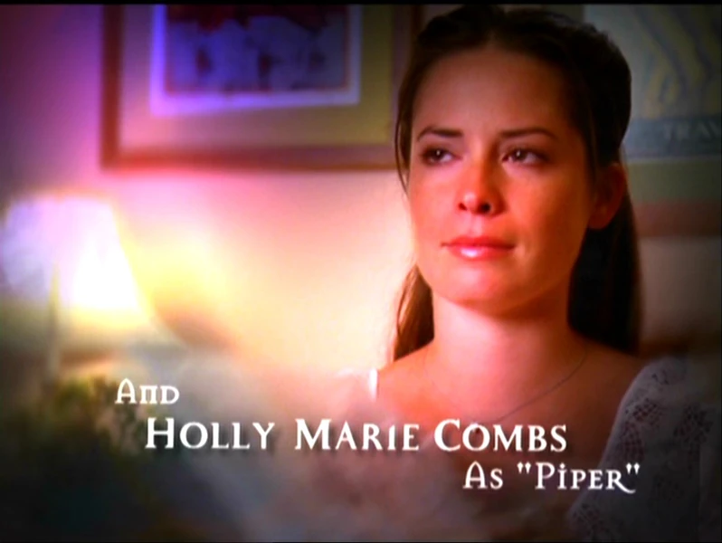 File:HollyMarieCombsSeason5.jpg