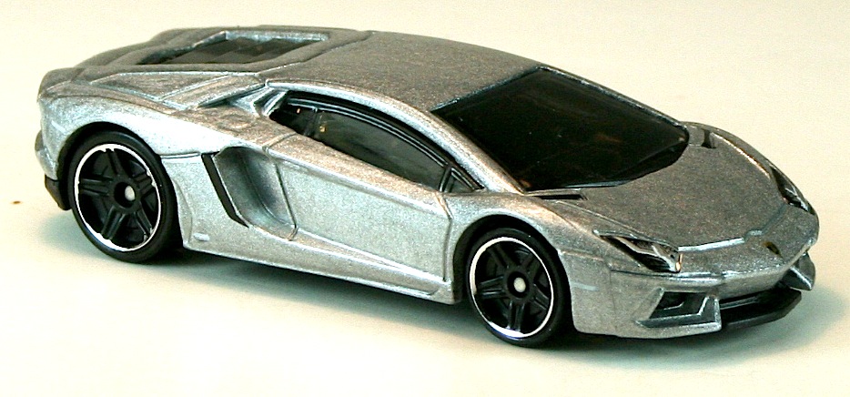 File2012LamborghiniAventadorSilverjpg Featured onLamborghini Aventador File2012LamborghiniAventadorSilverjpg Featured onLamborghini Aventador