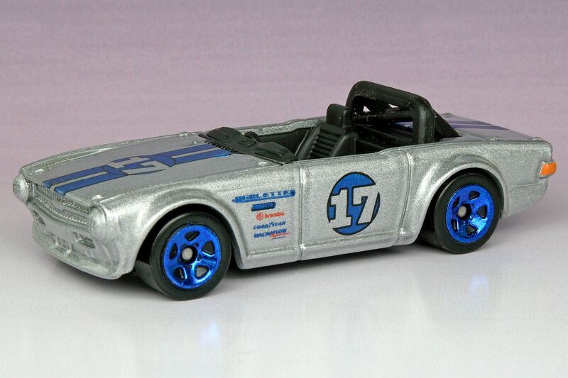 This is what combo is pic from Hotwheels wiki But it had some issues