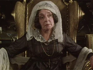 Image:29_lady_sitting_Pride_and_Prejudice.jpg