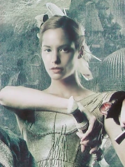Arya Dröttningu, una princesa élfica, y el posible interés romántico de Eragon.