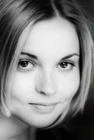 Karine Foviau dubs the voice of Claire Littleton