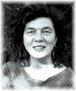 Traudel Haas dubs the voice of Helen