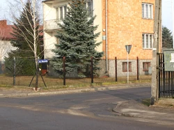 Róg Norwida i Pomnikowej
