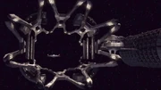 Die Enterprise erreicht die mysteriöse Station.
