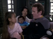 Chief O'Brien verabschiedet sich von seiner Familie