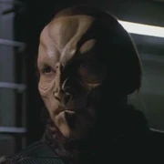 Trajis Lo-Tarik