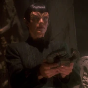 Tellara wields the Stone of Gol, a psionic resonator