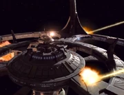 DS9 onder vuur van de Dominion vloot.