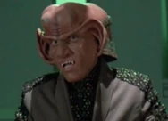 DaiMon Bractor, een Ferengi.