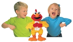 Elmo dances and sings the Chicken Dance! Do the Chicken Dance with Elmo! Flap your arms like a chicken...