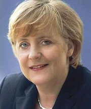Nora Paxman, Trade and Industry Minister (2582 - 2588), Internal Affairs Minister (2558- 2561), acting-Party Leader ( 2560 - 2561 )