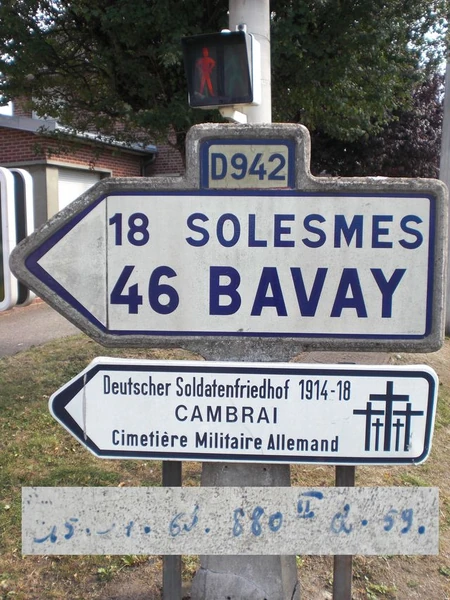 http://images1.wikia.nocookie.net/routes/images/thumb/b/b3/59_FlecheN342D942Cambrai02.jpg/450px-59_FlecheN342D942Cambrai02.jpg