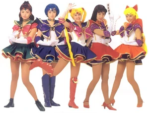 Inner Senshi w Sera Myu