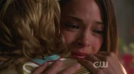 Lana tells Chloe she's pregnant.