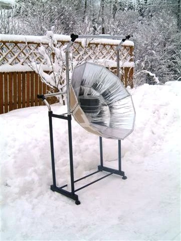 Image:80cm_twelve-sided_parvati_cooker_with_stand.JPG