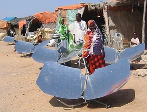 Aochi Solar Energy cookers in use in Somalia