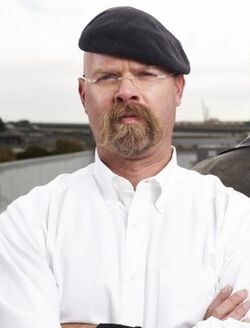 250px-Jamie_Hyneman.jpg