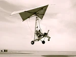 ULM pendulaire utilisant une aile Rogallo