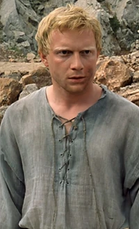 Arkadiusz Janiczek as Clovis in The Hexer