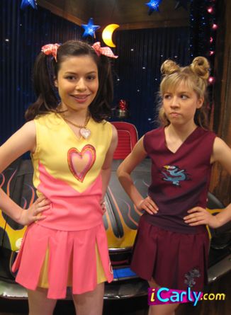 Melanie Higgles: Space Cheerleader - iCarly Wiki