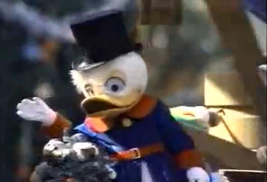 Scrooge_at_Disney_Christmas_Parade_1992.jpg