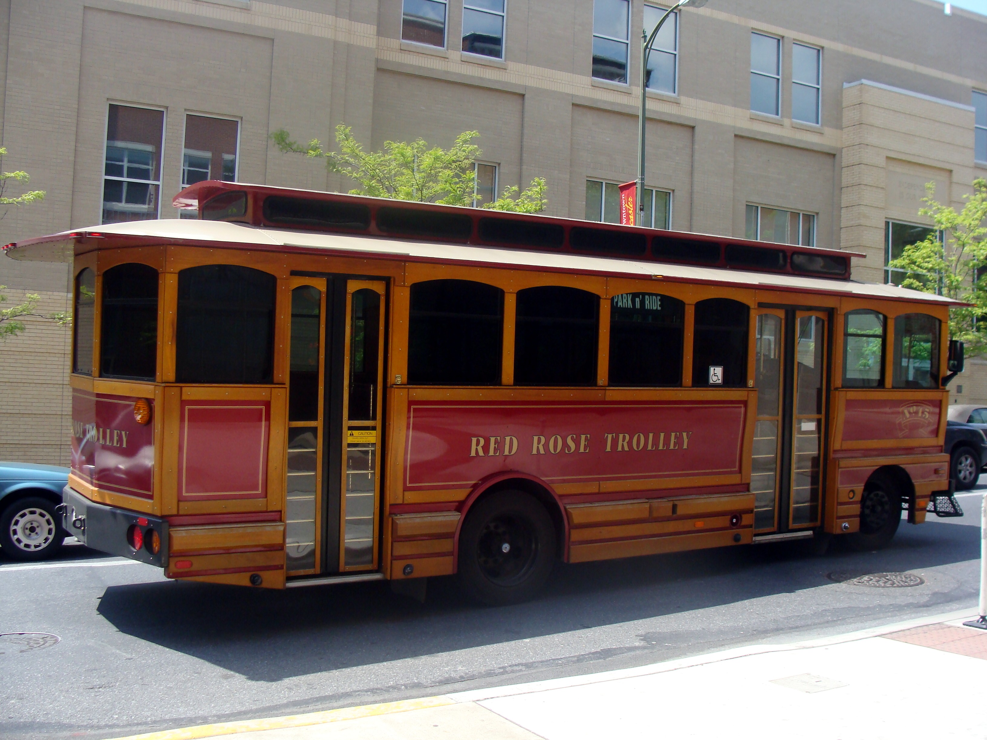 Tourist trolley - Tractor & Construction Plant Wiki - The classic ...