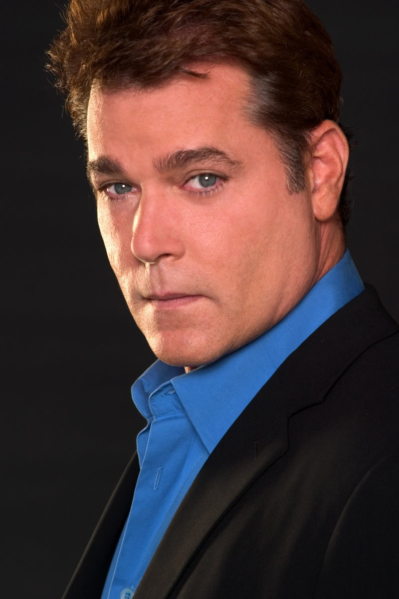 Next photo of Ray Liotta