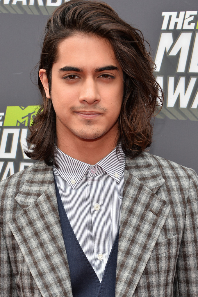 Avan Jogia king