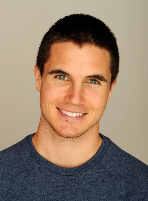 Image - Robbie Amell 006.jpg - The Tomorrow People Wiki
