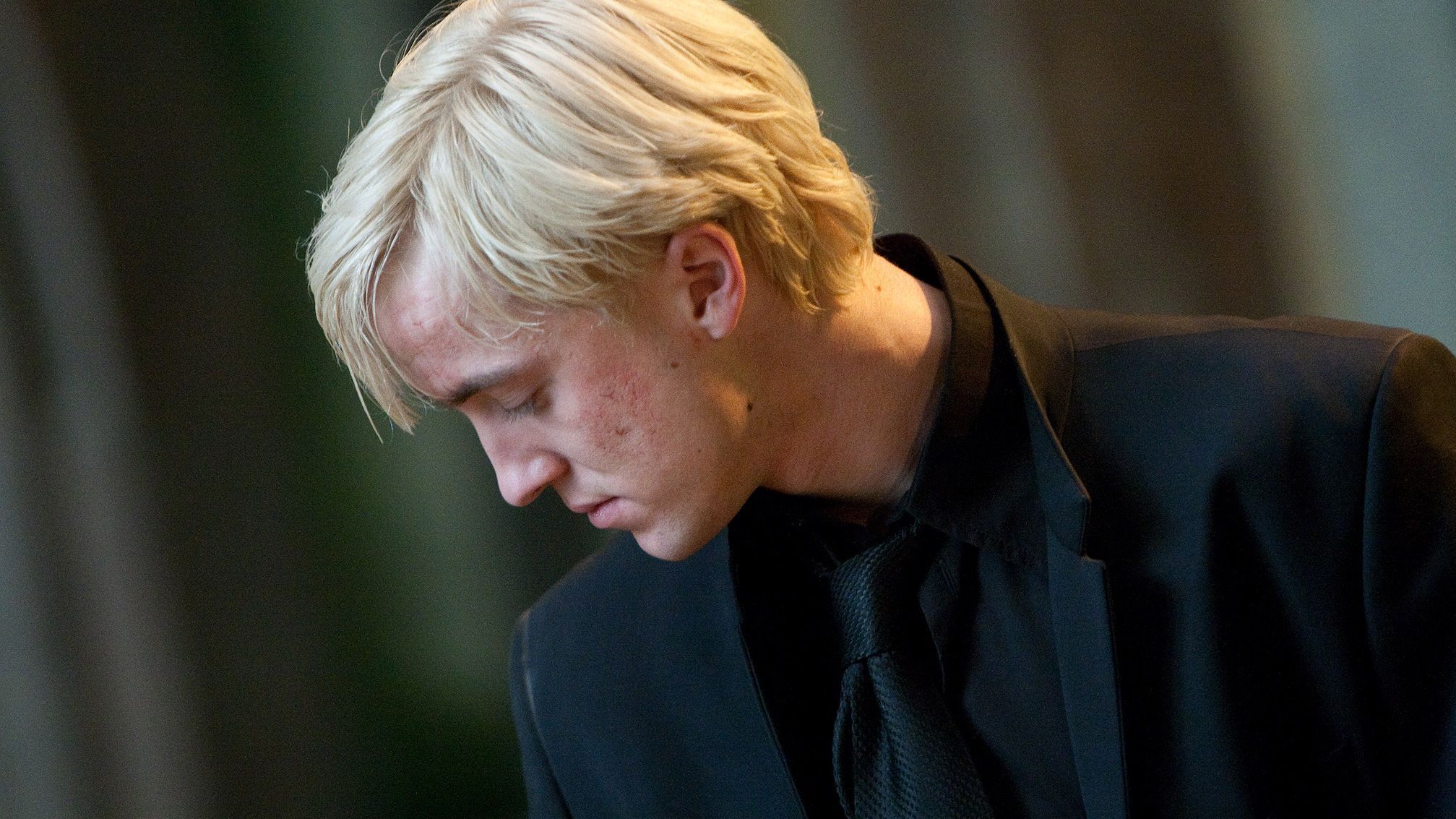 http://images1.wikia.nocookie.net/harrypotter/ru/images/d/dd/DracoMalfoy.jpg